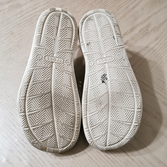 Crocs Slip On Sandals - Picture 10 of 13